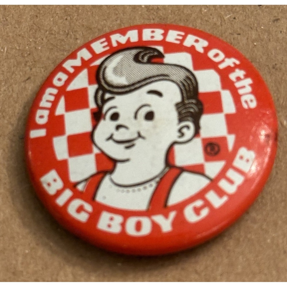 I Am A Member Of The Big Boy Club Red Vintage Pinback Button Pin Round Circle